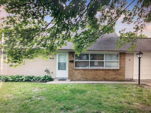 feature listing property photo