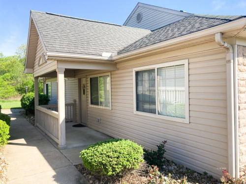 feature listing property photo